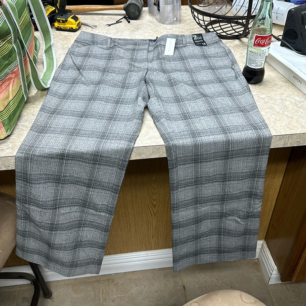 New York & Co Trousers NWT